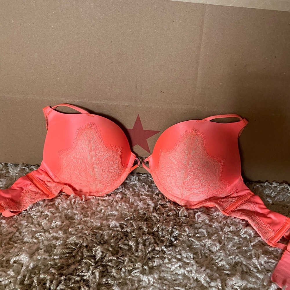 Push up 2 sizes bra
